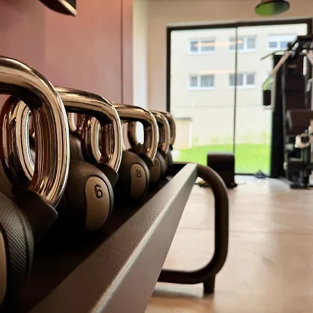 We Live Sharies - C203 Апартаменты Реймс