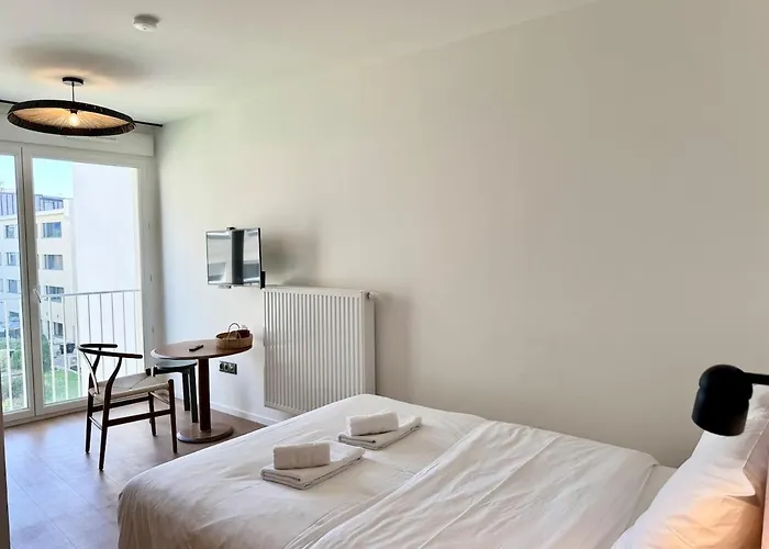 Lägenhet We Live Sharies - C203 *